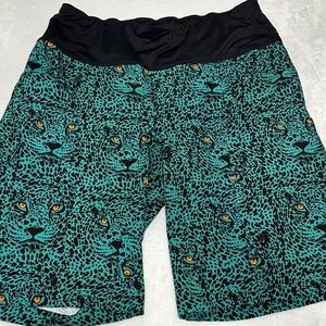 Shredly Women’s MTB Curvy Green Leopard Print Shorts 12